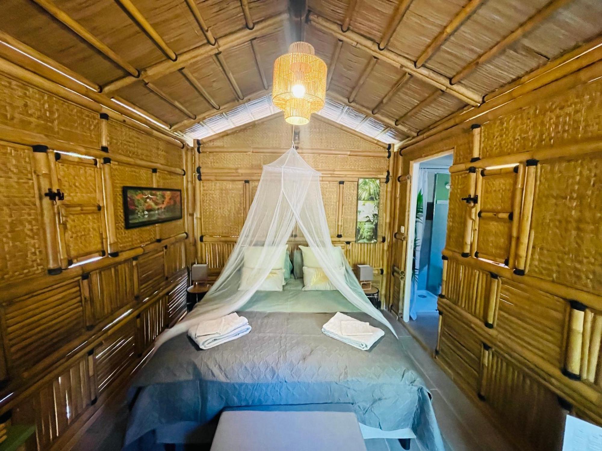 Suite Bambou Bien-Etre A Bali - Le Soleil Des Cevennes Saint-Jean-du-Gard Exterior foto