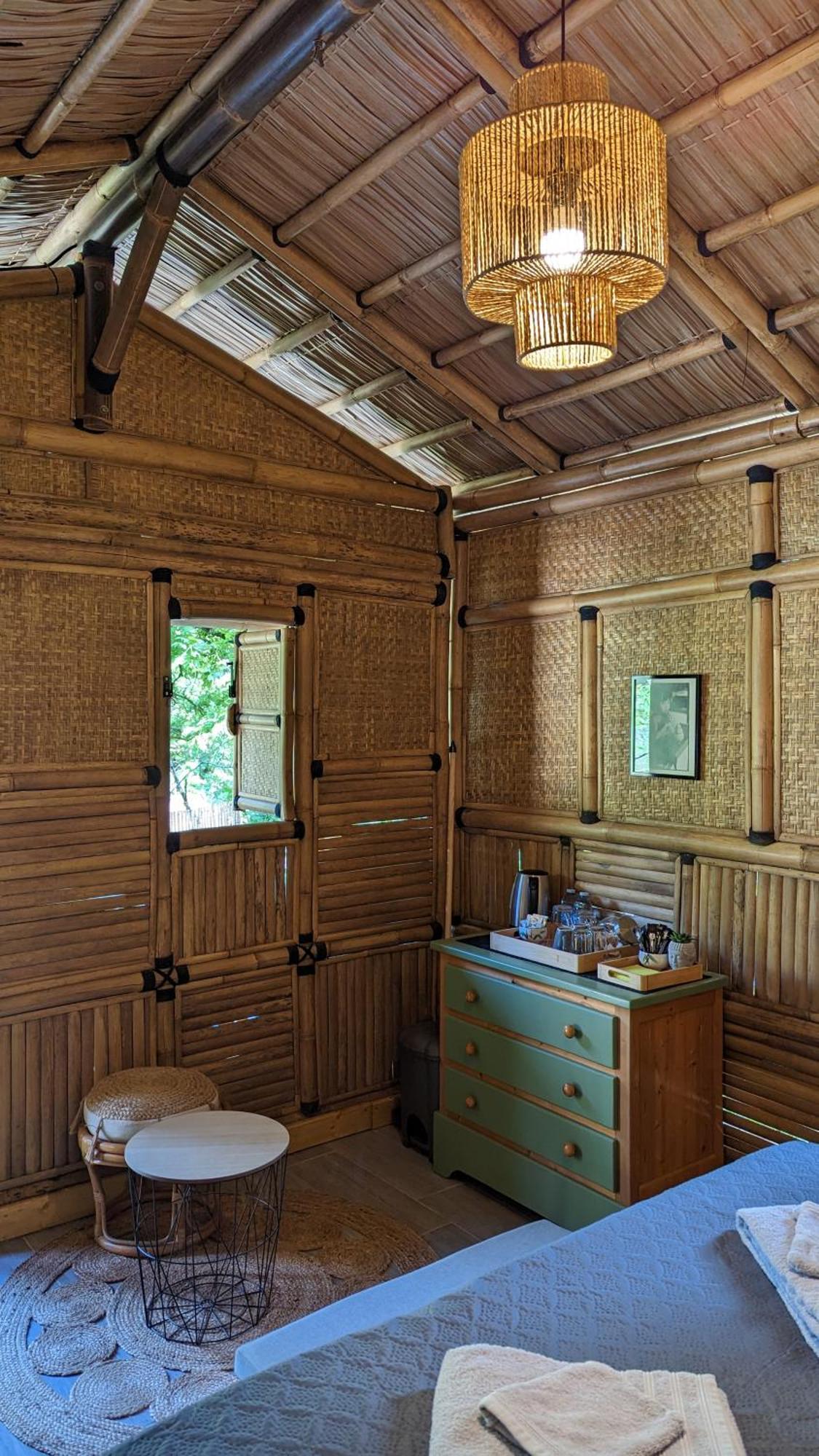 Suite Bambou Bien-Etre A Bali - Le Soleil Des Cevennes Saint-Jean-du-Gard Exterior foto