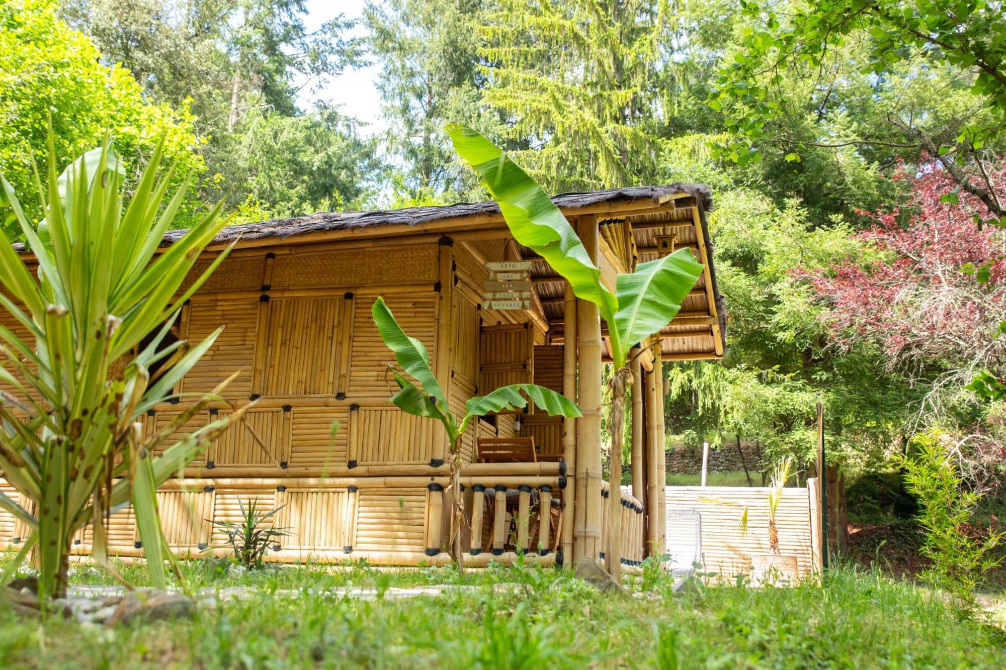 Suite Bambou Bien-Etre A Bali - Le Soleil Des Cevennes Saint-Jean-du-Gard Exterior foto