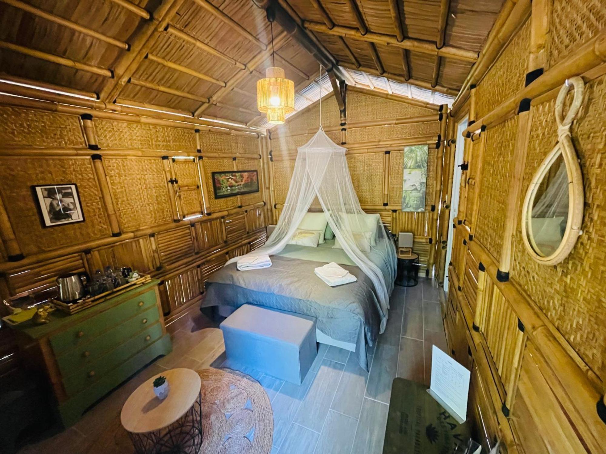 Suite Bambou Bien-Etre A Bali - Le Soleil Des Cevennes Saint-Jean-du-Gard Exterior foto